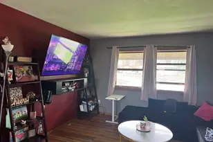 2541 Patricia St, Portage, IN 46368 - Photo 4