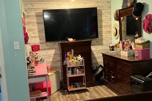 2541 Patricia St, Portage, IN 46368 - Photo 8