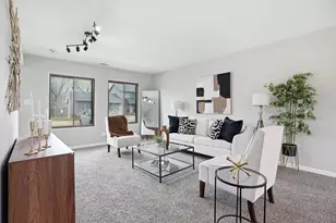 6040 Virginia St, Merrillville, IN 46410 - Photo 4