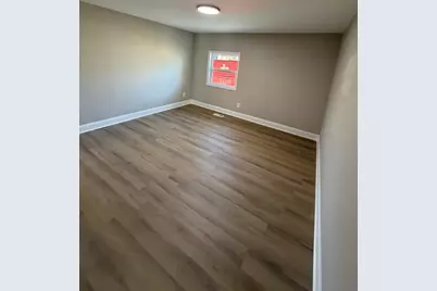 2933 W 38th Place, Hobart, IN 46342 - Photo 8