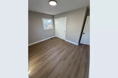 2933 W 38th Place, Hobart, IN 46342 - Photo 18