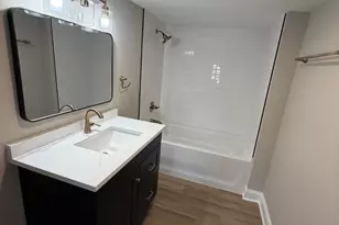 2933 W 38th Pl, Hobart, IN 46342 - Photo 12