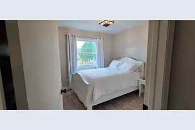 1367 Dixon Pkwy, Chesterton, IN 46304 - Photo 40