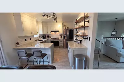 1367 Dixon Pkwy, Chesterton, IN 46304 - Photo 14