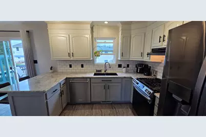 1367 Dixon Pkwy, Chesterton, IN 46304 - Photo 16