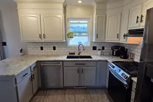 1367 Dixon Pkwy, Chesterton, IN 46304 - Photo 16