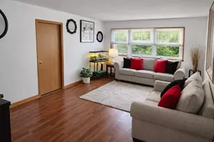 3476 E 69th Ave, Merrillville, IN 46410 - Photo 2