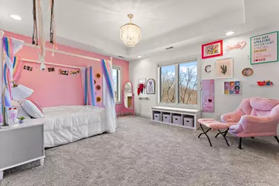 359 W Sandhurst Drive, Valparaiso, IN 46385 - Photo 24