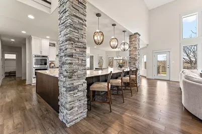 359 W Sandhurst Drive, Valparaiso, IN 46385 - Photo 10