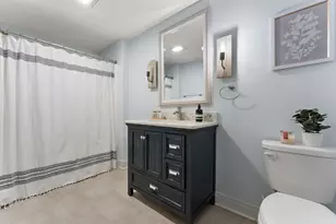 359 W Sandhurst Dr, Valparaiso, IN 46385 - Photo 38