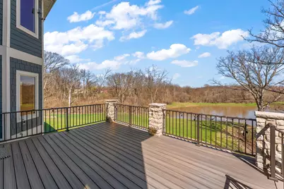 359 W Sandhurst Drive, Valparaiso, IN 46385 - Photo 4