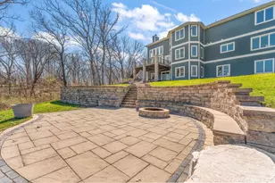 359 W Sandhurst Dr, Valparaiso, IN 46385 - Photo 40