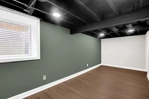 7339 Jefferson Ave, Hammond, IN 46324 - Photo 16