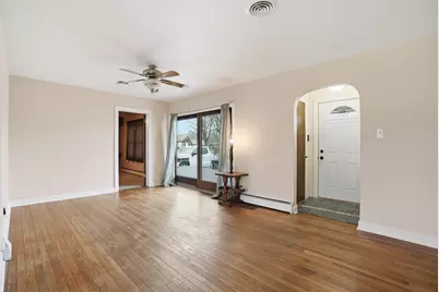 1107 W 62nd Place, Merrillville, IN 46410 - Photo 6