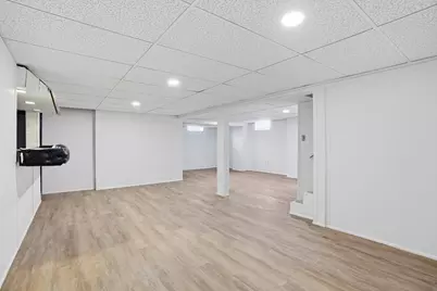 1107 W 62nd Place, Merrillville, IN 46410 - Photo 16