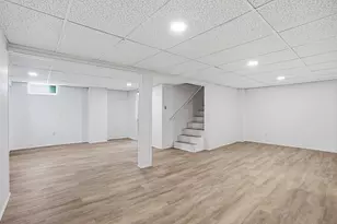 1107 W 62nd Pl, Merrillville, IN 46410 - Photo 14