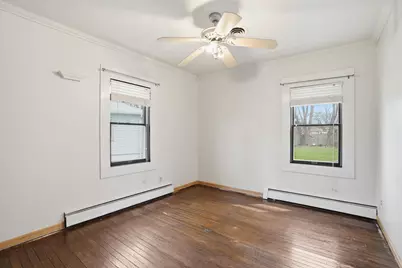 1107 W 62nd Place, Merrillville, IN 46410 - Photo 10