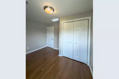 8003 Bertram Avenue, Hammond, IN 46324 - Photo 8