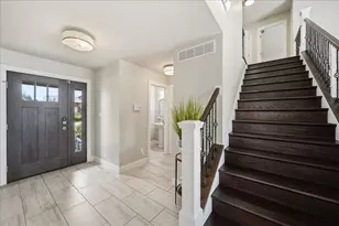 2501 E Lakeshore Dr, Crown Point, IN 46307 - Photo 6