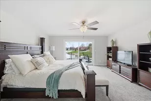 2501 E Lakeshore Dr, Crown Point, IN 46307 - Photo 20