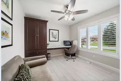 2501 E Lakeshore Drive, Crown Point, IN 46307 - Photo 8