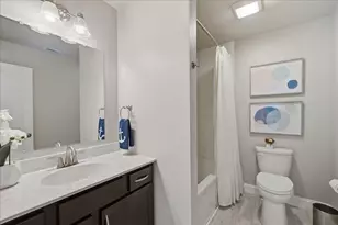 2501 E Lakeshore Dr, Crown Point, IN 46307 - Photo 36