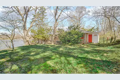 618 S Wisconsin Street, Hobart, IN 46342 - Photo 22