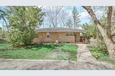 618 S Wisconsin Street, Hobart, IN 46342 - Photo 26