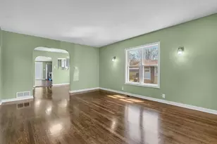 307 S Park Ave, Rensselaer, IN 47978 - Photo 6