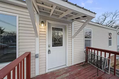 3049 Benton Street, Lake Station, IN 46405 - Photo 2