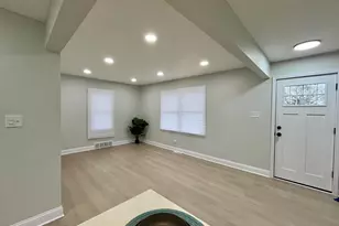 480 W 23rd Ave, Gary, IN 46407 - Photo 12