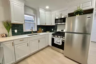 480 W 23rd Ave, Gary, IN 46407 - Photo 16