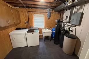 13226 S County Line Rd, Crown Point, IN 46307 - Photo 10