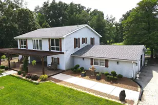 13226 S County Line Rd, Crown Point, IN 46307 - Photo 4