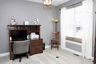 10052 Pearwood Dr, Saint John, IN 46373 - Photo 8