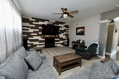 10052 Pearwood Drive, Saint John, IN 46373 - Photo 16