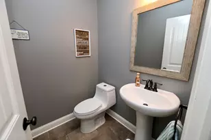 10052 Pearwood Dr, Saint John, IN 46373 - Photo 10