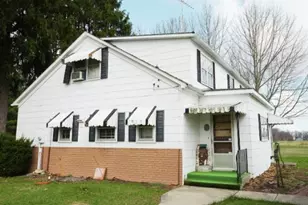 4350 S 200 E, Knox, IN 46534 - Photo 1