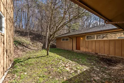 2671 E 800 N, La Porte, IN 46350 - Photo 34