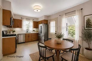415 Elmhurst St, Valparaiso, IN 46385 - Photo 6
