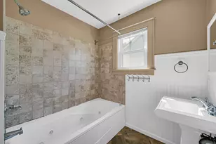 415 Elmhurst St, Valparaiso, IN 46385 - Photo 16