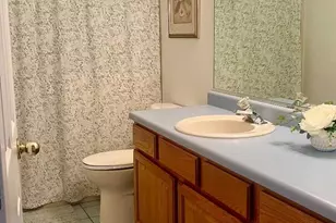 1649 Redbud Dr, Hobart, IN 46342 - Photo 10