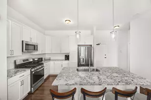 9610 N Centennial Dr, Munster, IN 46321 - Photo 4