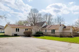 310 E Lincoln St, Kentland, IN 47951 - Photo 6