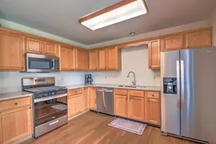 6935 Swan Ln, Schererville, IN 46375 - Photo 4