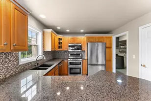 3204 Clairborne Crossing, Valparaiso, IN 46385 - Photo 16