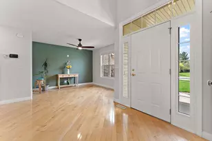 3204 Clairborne Crossing, Valparaiso, IN 46385 - Photo 6