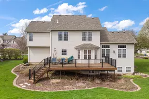 3204 Clairborne Crossing, Valparaiso, IN 46385 - Photo 4