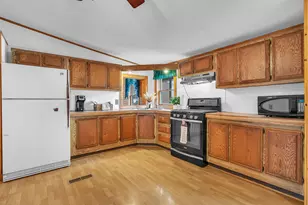 1250 E 900 N, Wheatfield, IN 46392 - Photo 18