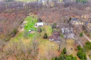 1250 E 900 N, Wheatfield, IN 46392 - Photo 2